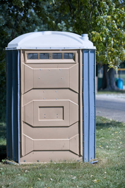 Best Temporary restroom rental  in Paola, KS